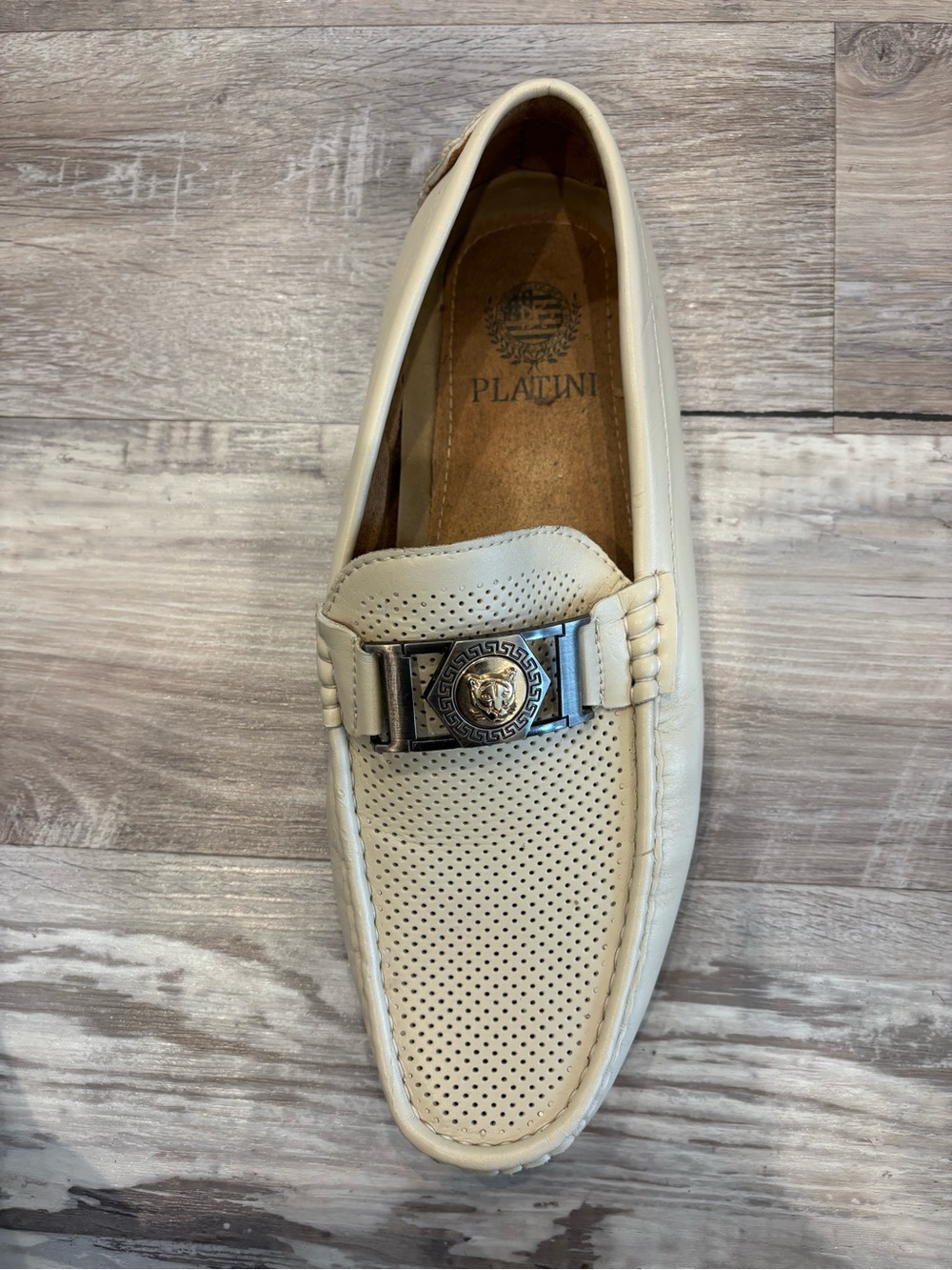 Men's Cream Perforated Leather Slip-On Loafers with Metal Medallion - Picture 3 of 4